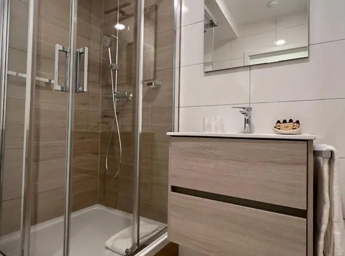 乐博斯蒂隆酒店 埃希特纳赫